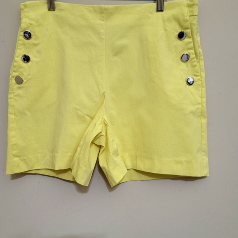 Jules & Leopold Yellow High Waist Shorts